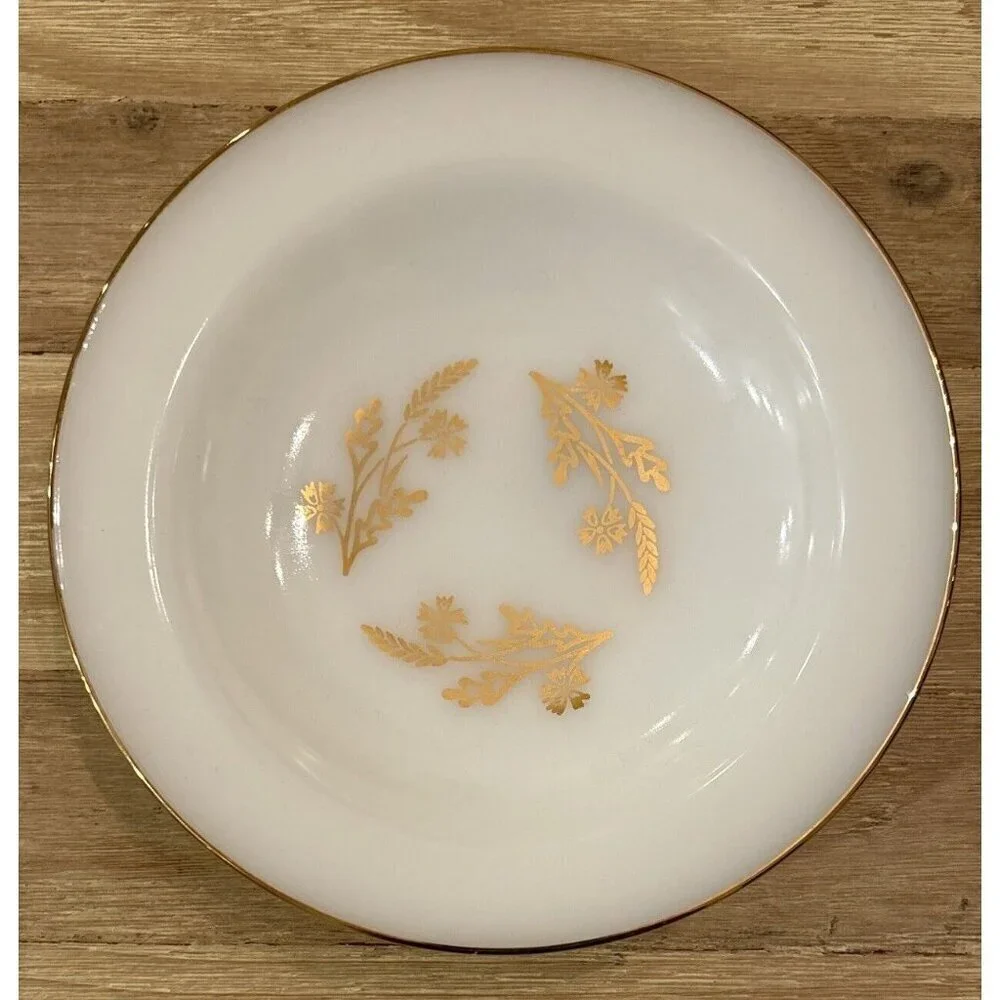 Federal Glass Set of 4 Soup Rimmed Bowls Milk Glass White Gold Wheat